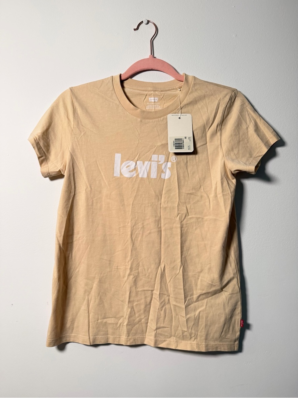 🧡| Levi's Women's Beige Logo Short Sleeve Tee